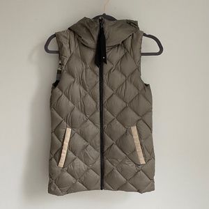 Lululemon Puffy Reversible Vest